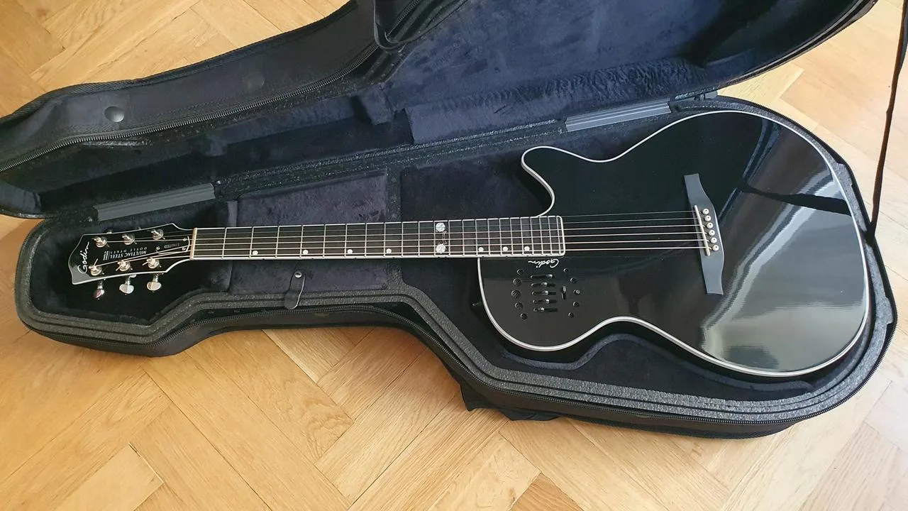 Godin Multiac Steel Doyle Dykes Signature