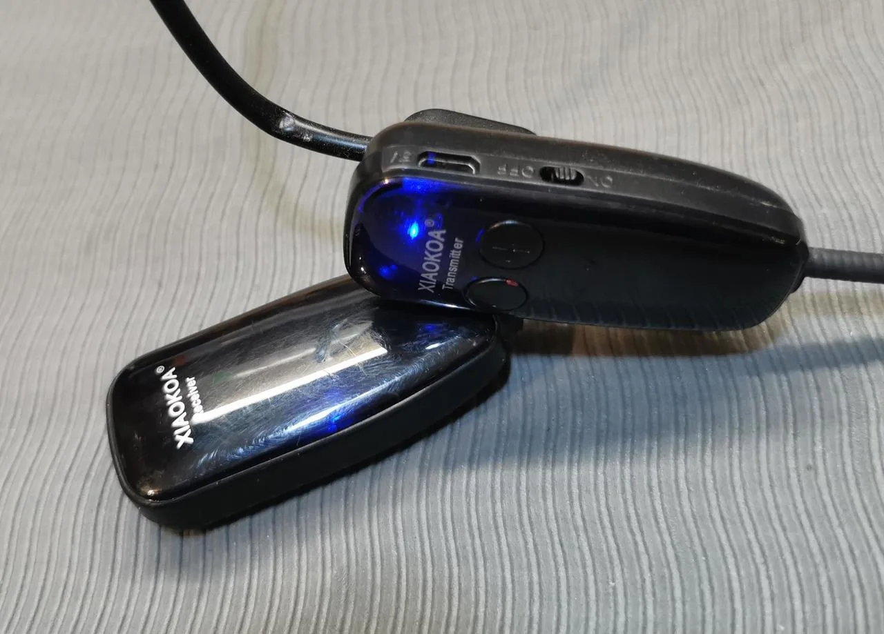 Wireless headset microphone system