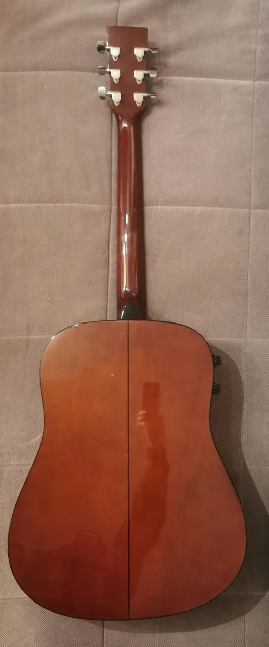 Original TURNER Electroacoustic Guitar ***Výměna možná***