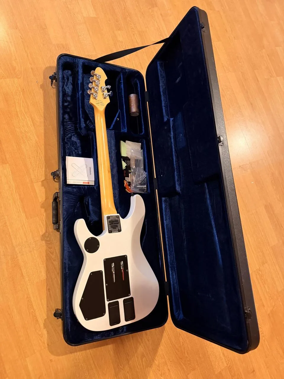 Schecter DJ Ashba Satin White
