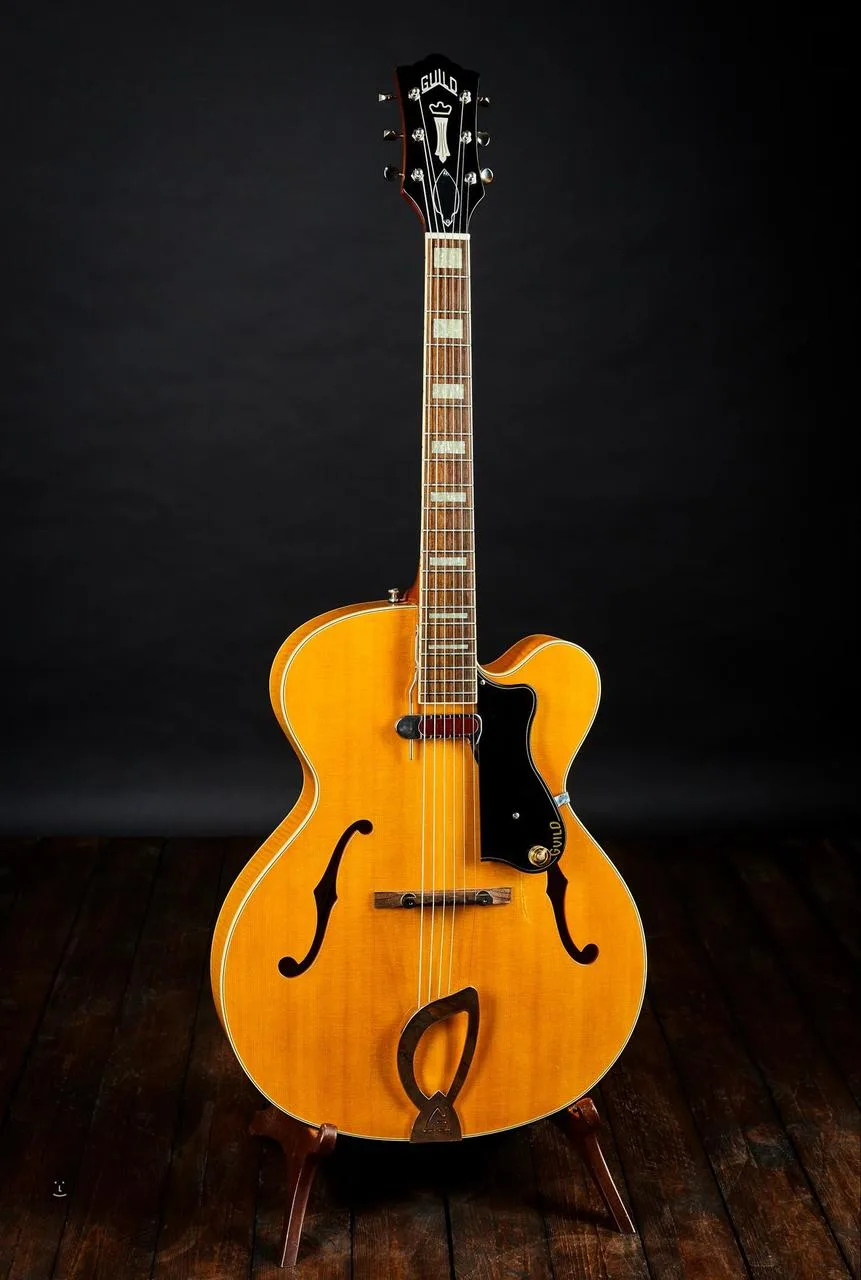 Guild Savoy A-150