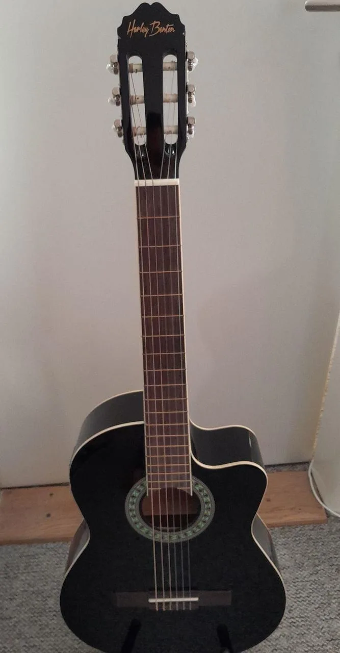 Harley Benton CG-200CE