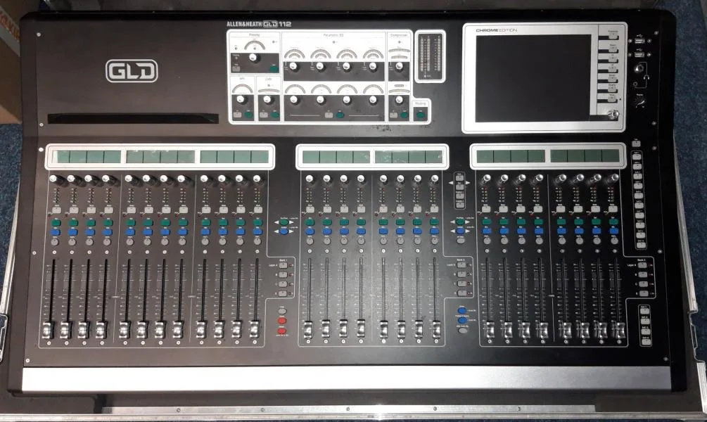 Allen&Heath GLD112 + AR2412 + AR84 + t.racks VM100 + case - Sleva-nová cena