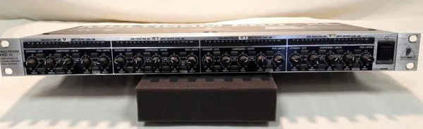 Behringer MDX4600 – Behringer Multicomp MDX 4600