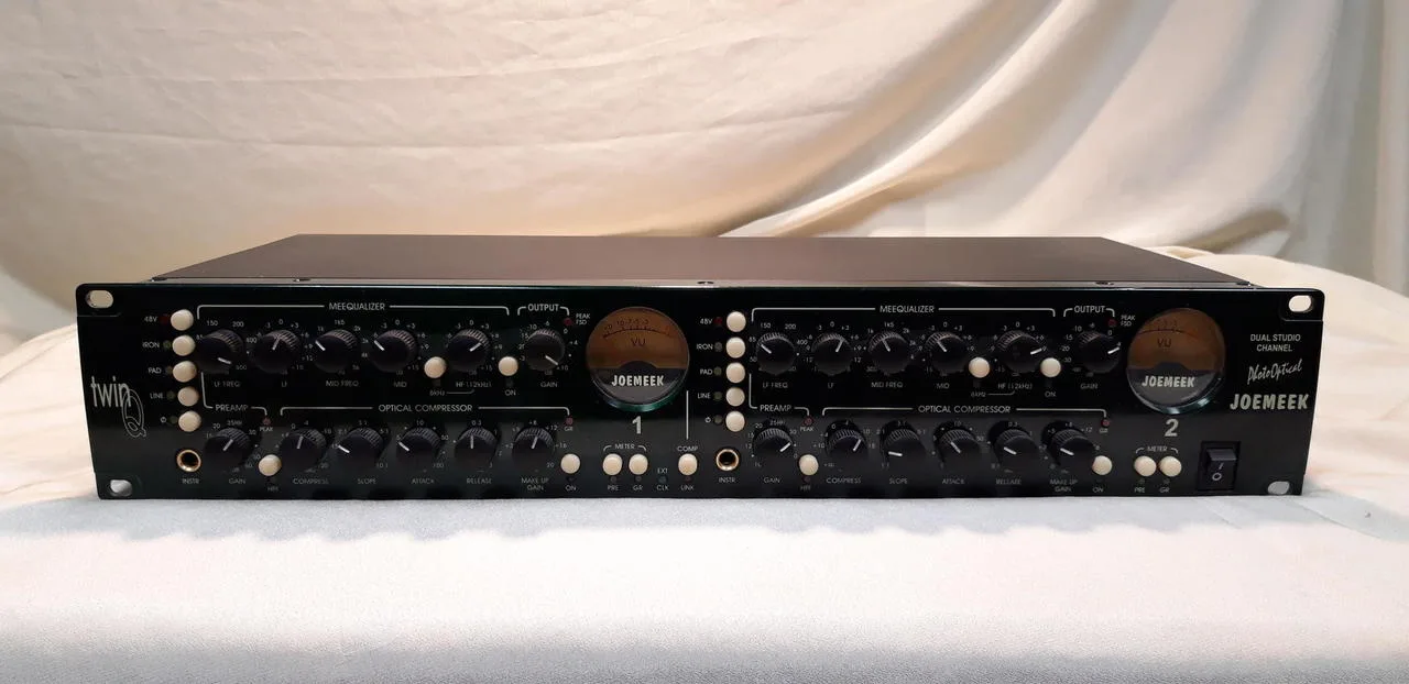 Joemeek TwinQ - Two channel strip  Nová cena 18900,-