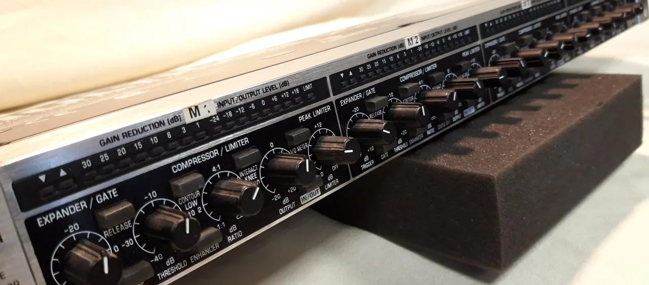 Behringer Multicom Pro XL MDX 4600