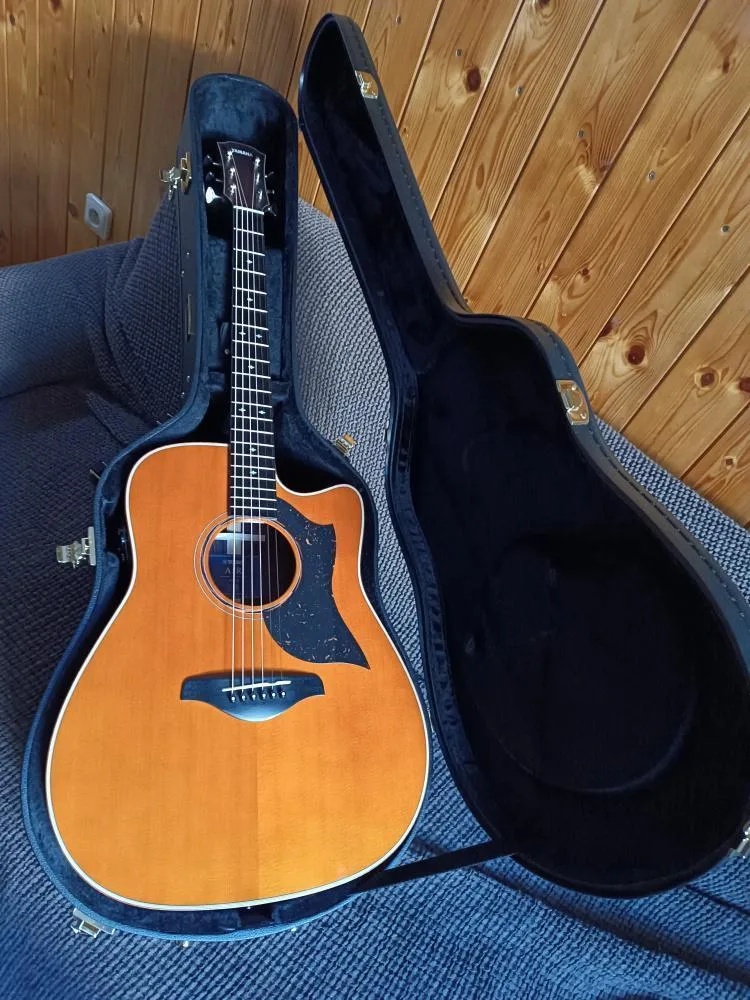 Yamaha A5R s pevným pouzdrem
