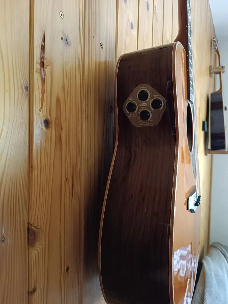 Yamaha A5R s pevným pouzdrem