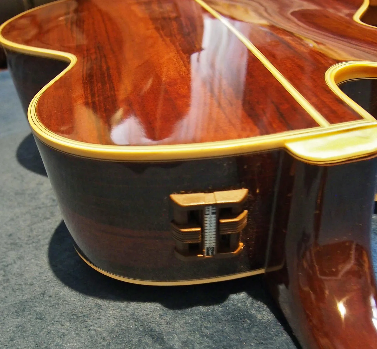 TAKAMINE archtop PT 015 1979 MIJ