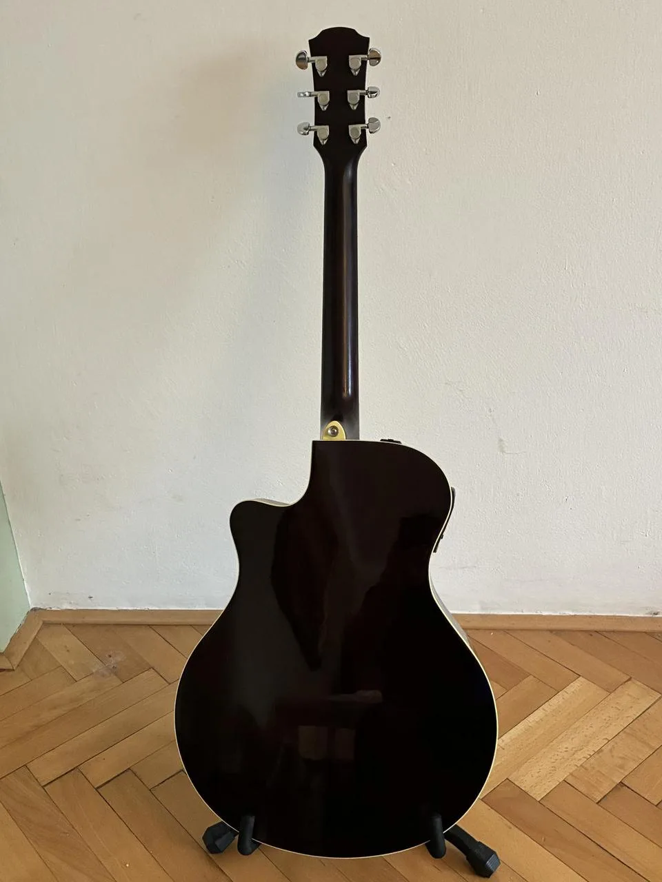 Yamaha APX 500