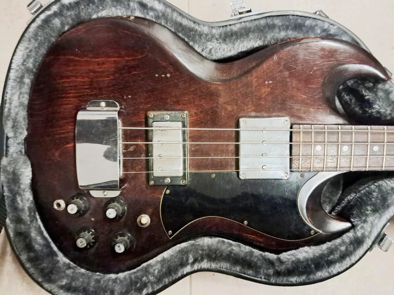 SG BASS JAPAN 1974 MASTER (PRODÁNO)