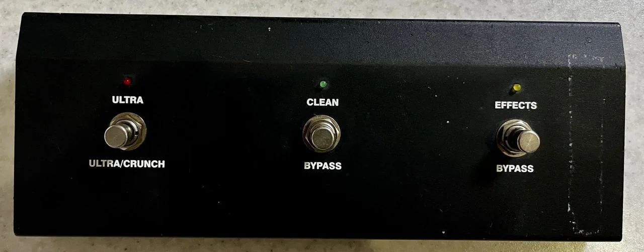 PEAVEY TRIPLE XXX nebo ULTRA - Footswitch