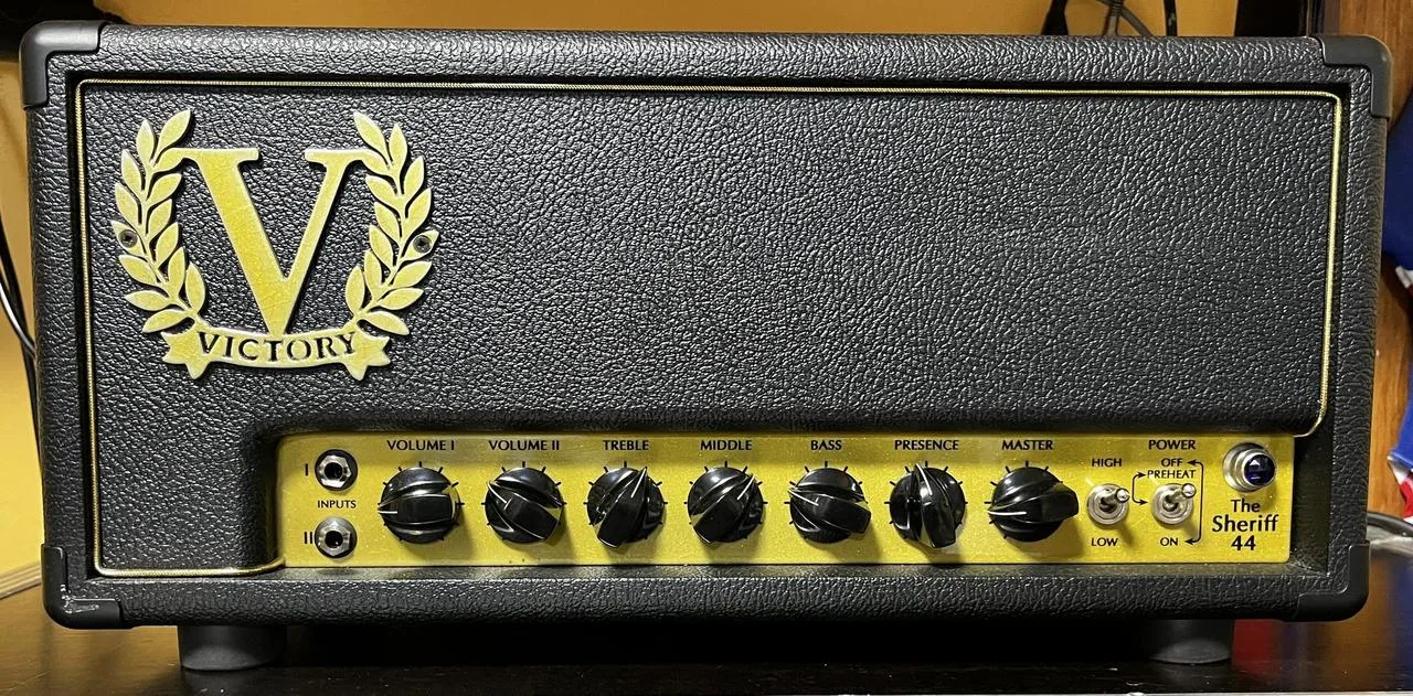 VICTORY The SHERIFF 44 + Footswitch