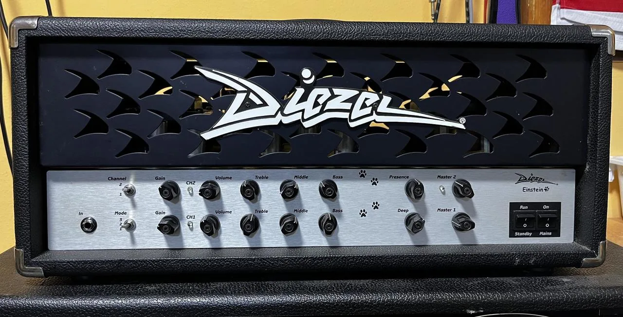 DIEZEL EINSTEIN + DIEZEL Footswitch