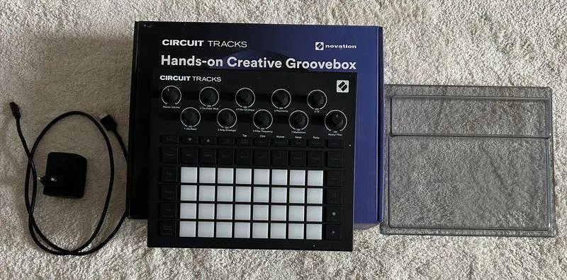 NOVATION Circuit Tracks
