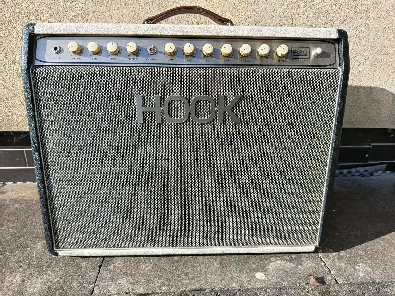 PRODÁM BUTIKOVÉ COMBO......HOOK R20