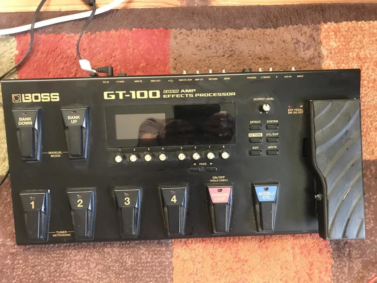 Boss GT-100