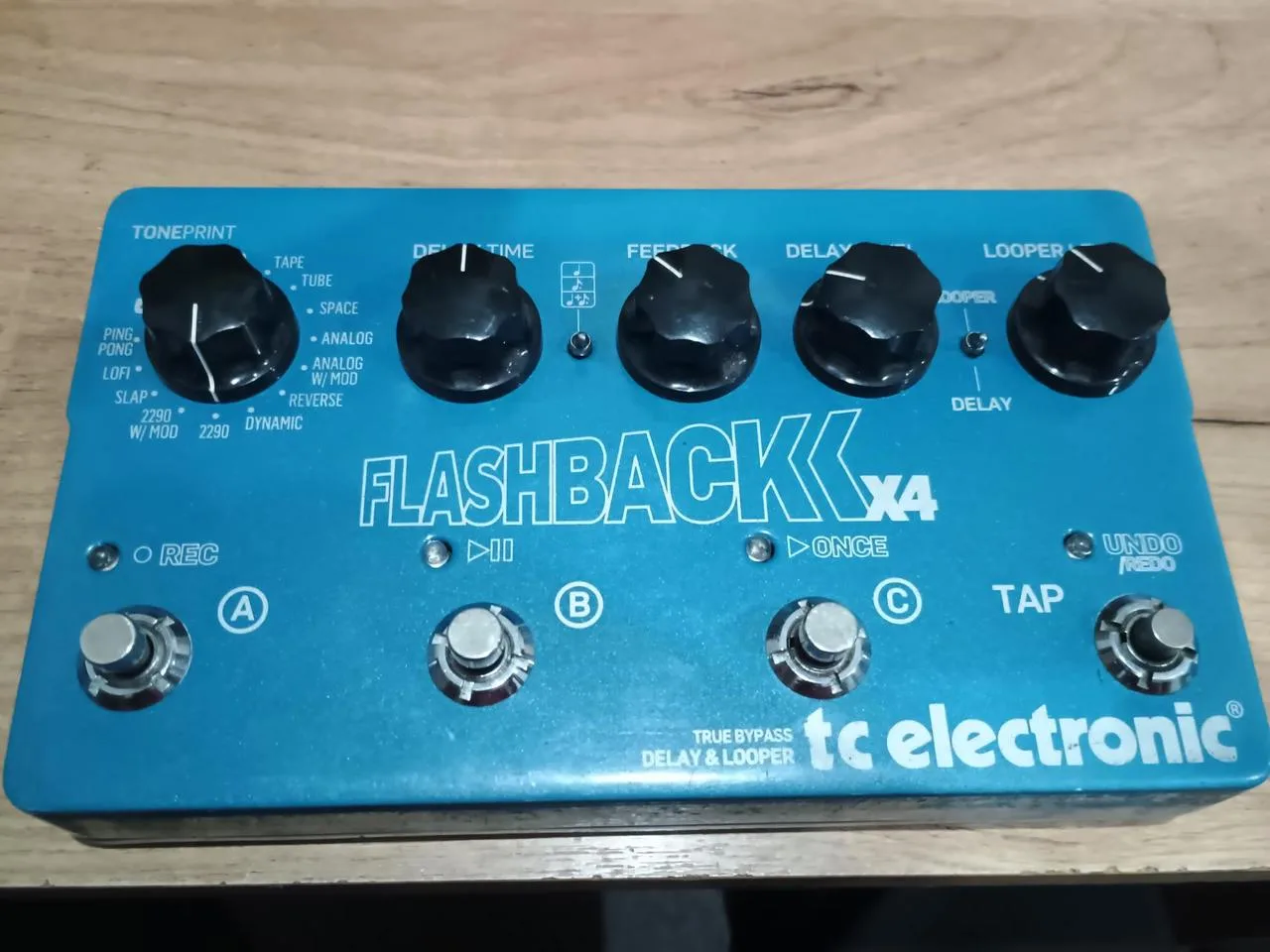 TC Electronic Flashback X4