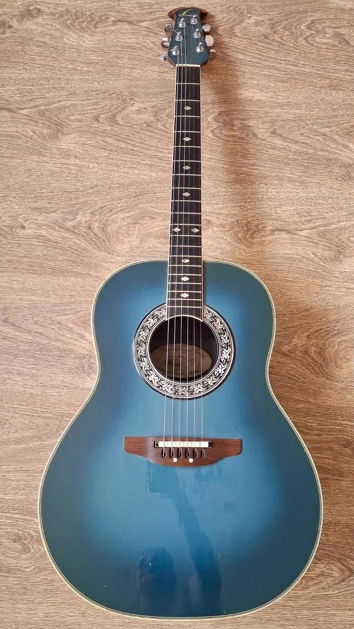 Ovation Collectors Series 1982-8 USA