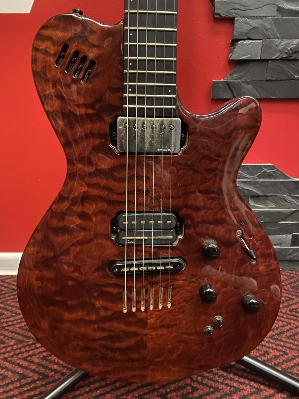 1993 Godin LGX - SA 1 AAA Flame Maple Carved Top