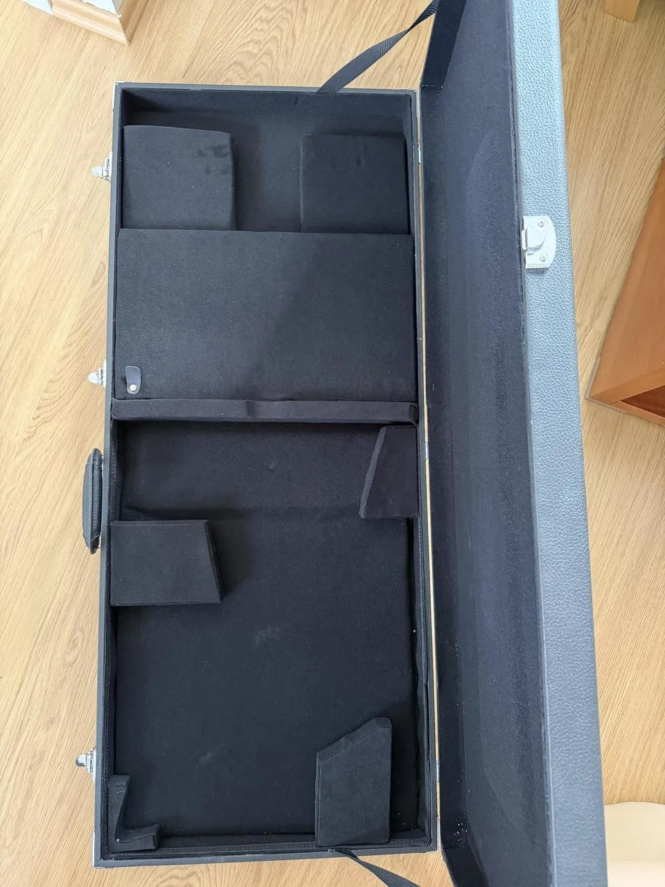 Kufr na kytaru Gator GW Extreme case