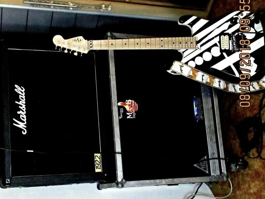 MARSHALL 2×12 i s přepravním casem 11.000kč