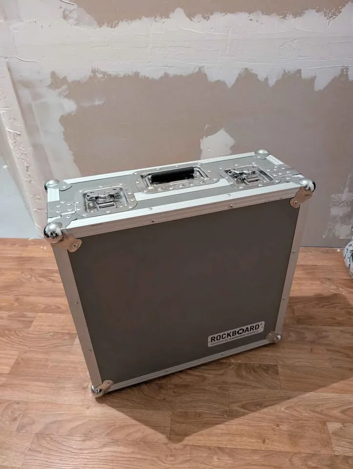 Rockboard hard case + rockboard pedalboard