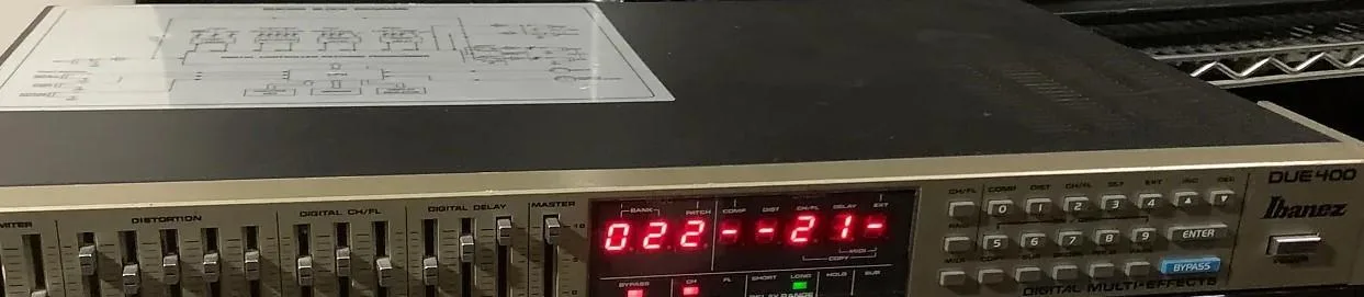 Multiefekt Ibanez DUE 400 + IFC 60 Foot Controller
