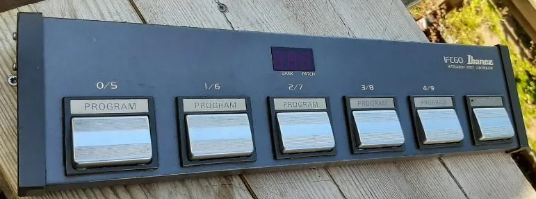 Multiefekt Ibanez DUE 400 + IFC 60 Foot Controller