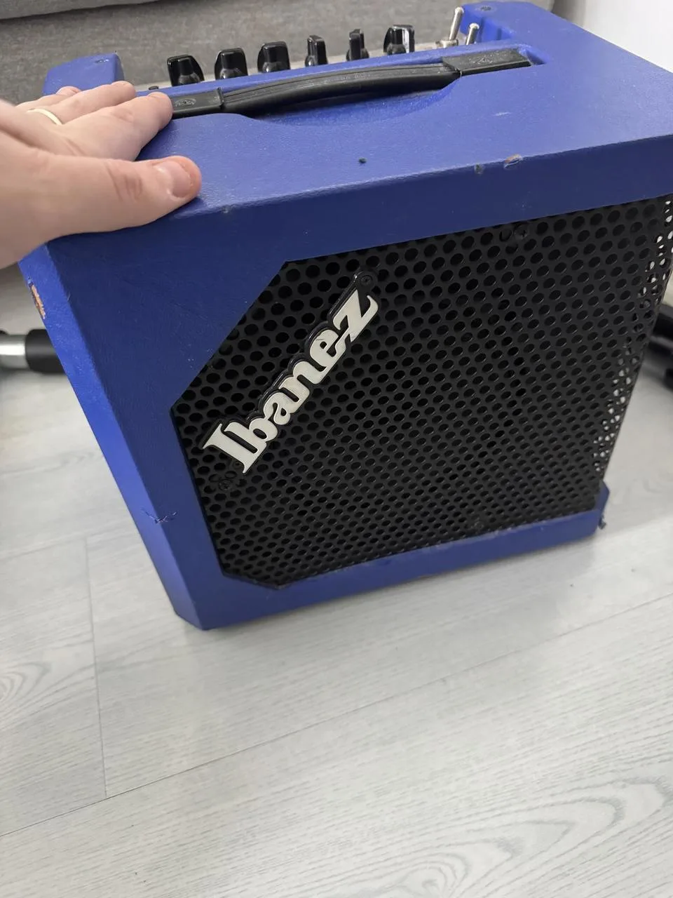 Ibanez valbee 5w