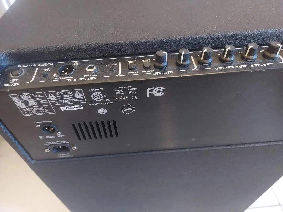 Baskytarové kombo Gallien&Krueger MB115-II, 200W.