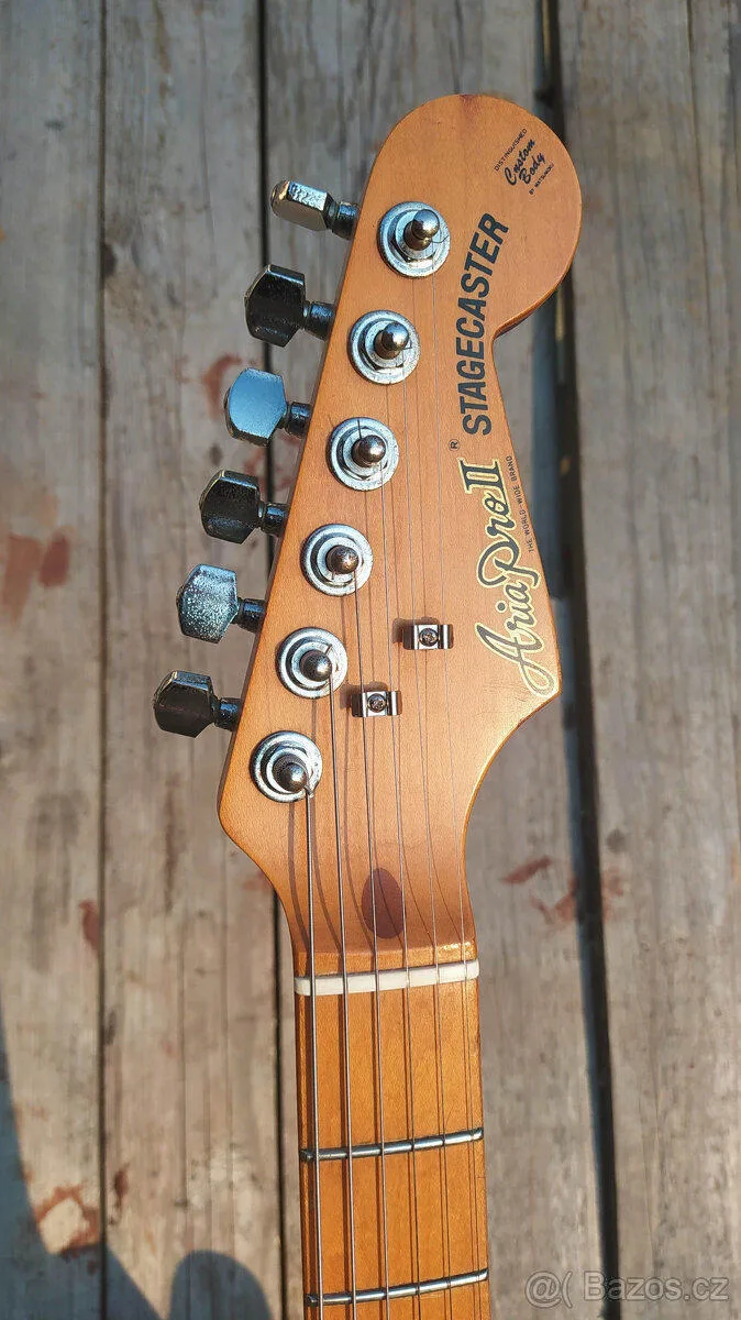 Stratocaster Aria PRO MADE IN JAPAN 70. LÉTA