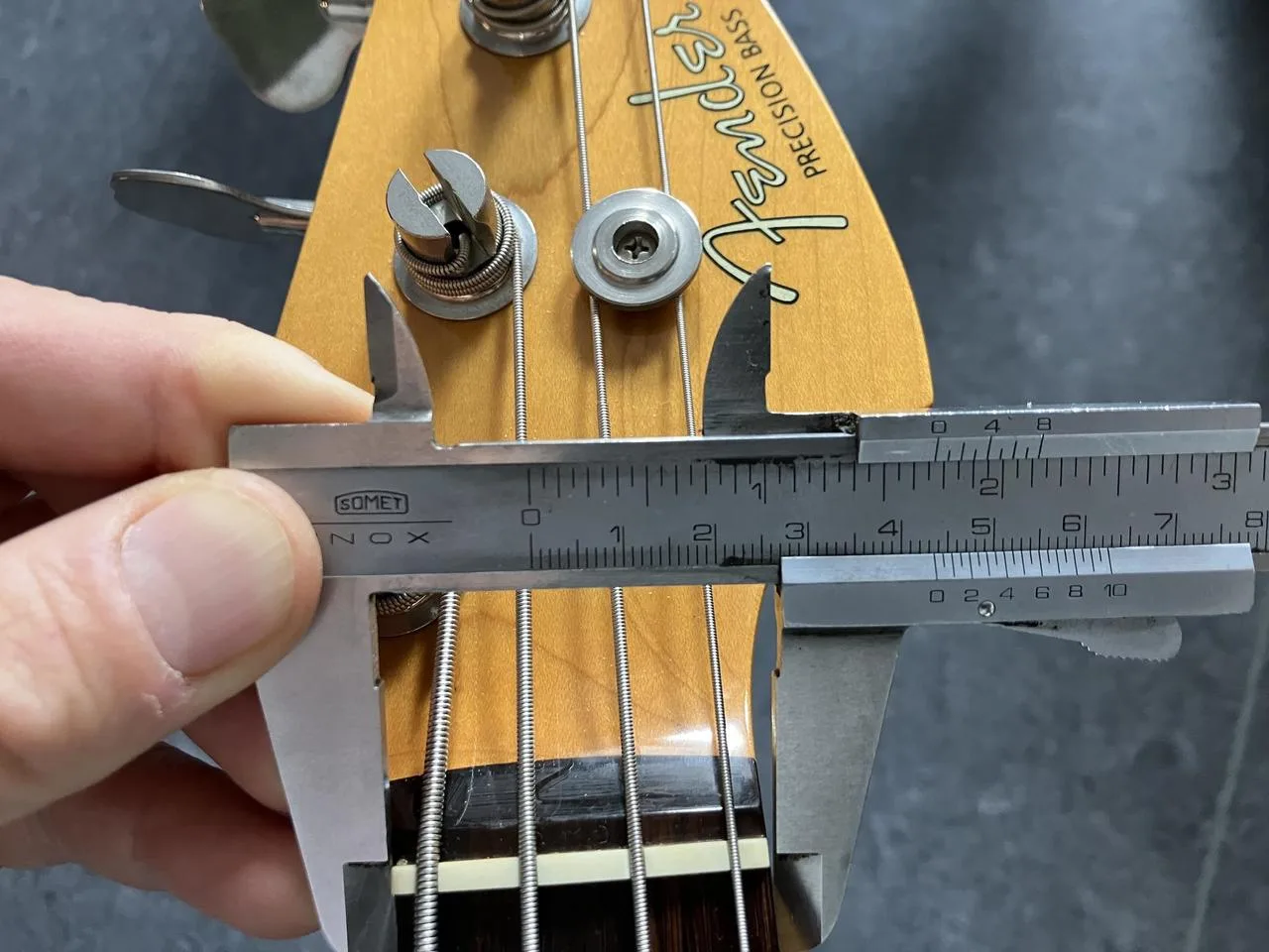 FENDER PRECISION JAPAN 1984-87