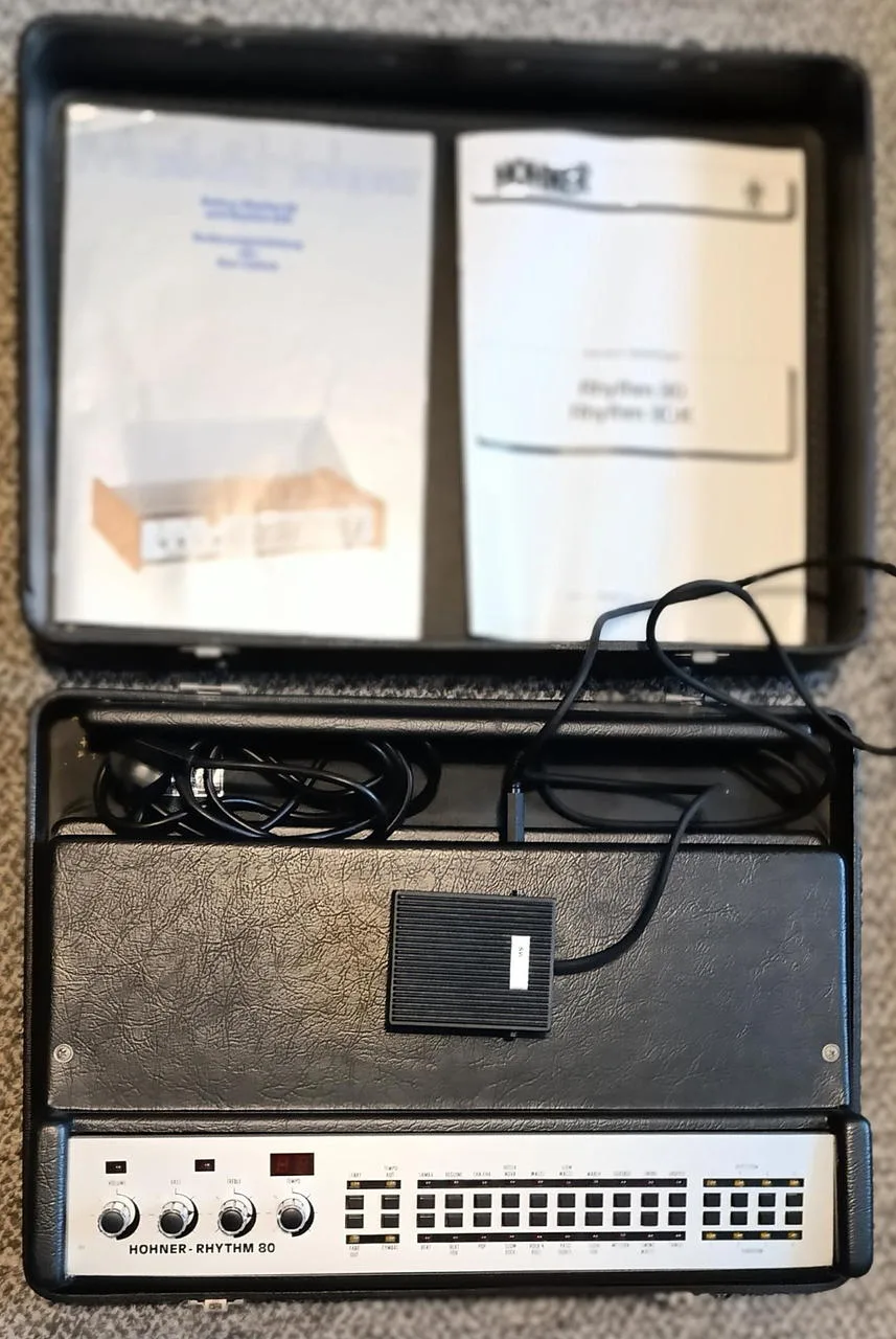 VZÁCNY VINTAGE BICÍ AUTOMAT HOHNER RHYTM 80 1977