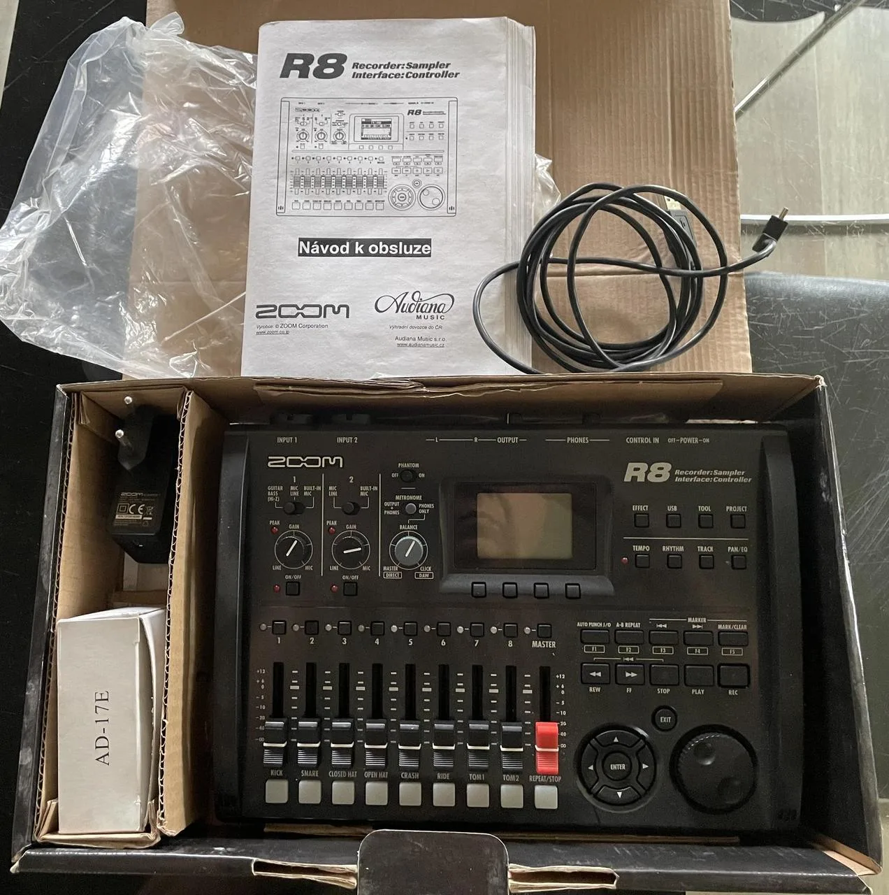 Zoom R8 Vícestopý kompaktní studio