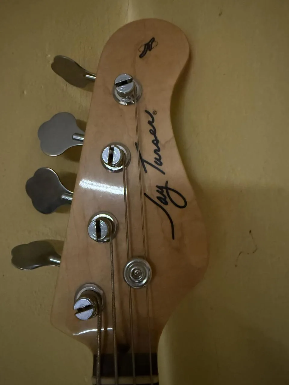 Jazz Bass kopie značky J Tuner rok 2014
