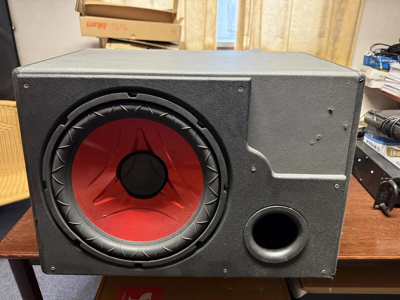 subwoofer do auta Star Bass B300-7