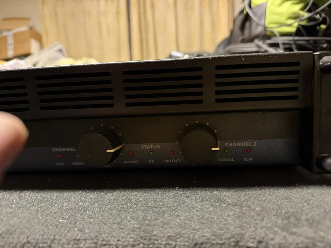 profesionální výkonový stereozesilovač Qsound QSA 600