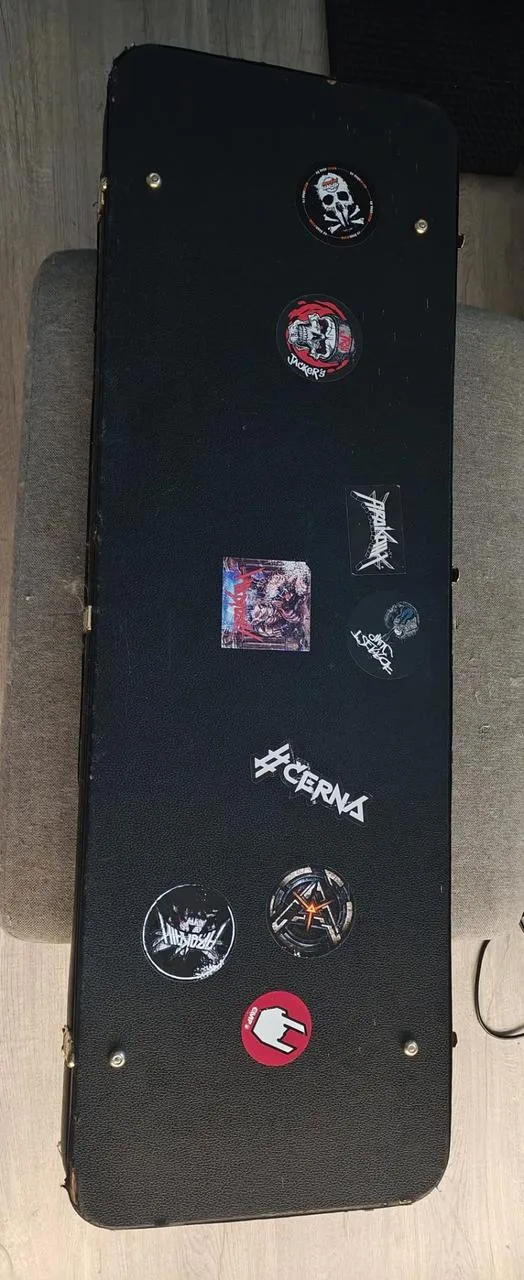 Hardcase na basu - Arakain