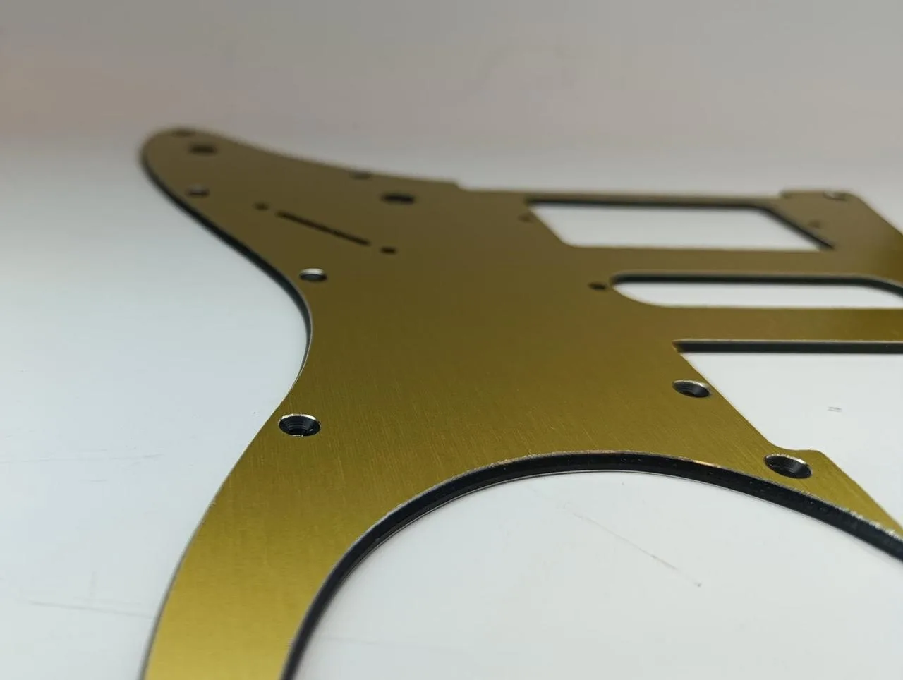 Pickguard IBANEZ RG brúseny hliník