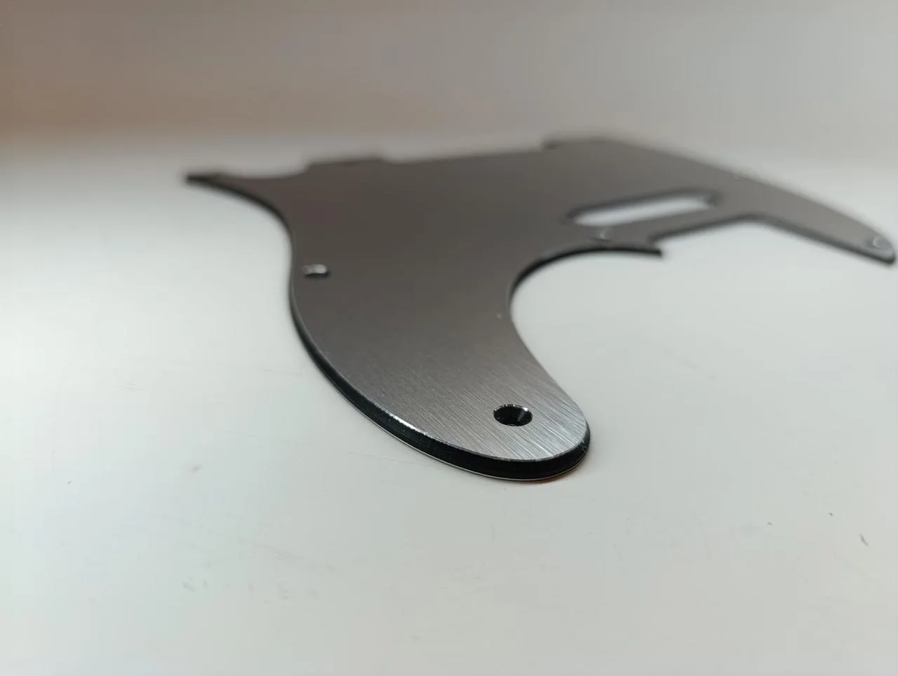 Pickguard Telecaster brúseny hliník