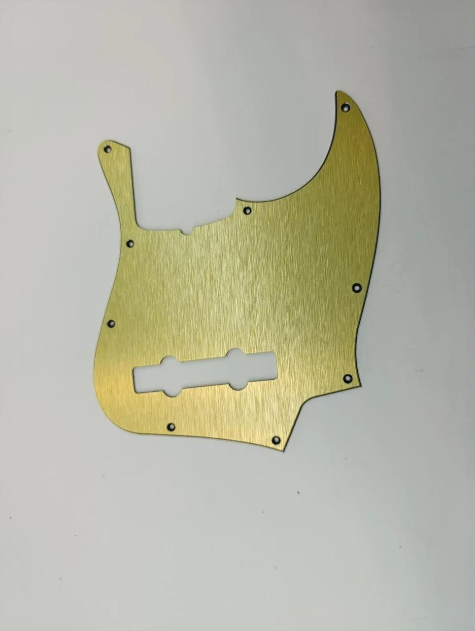 Pickguard pre basgitaru