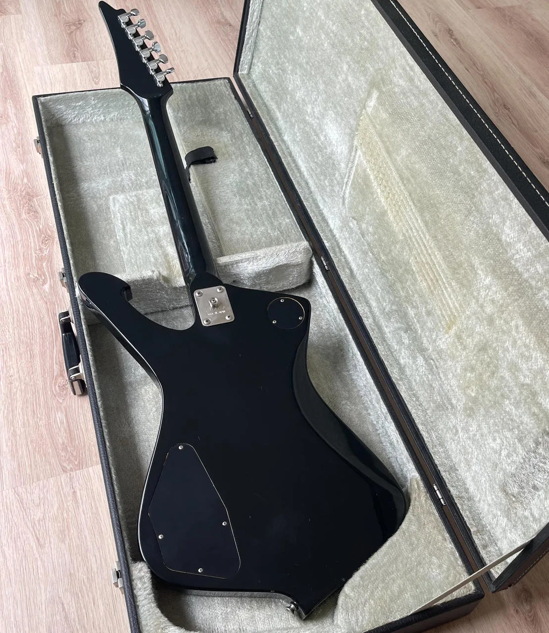 Ibanez Iceman II IC50BK 1981 JAPAN