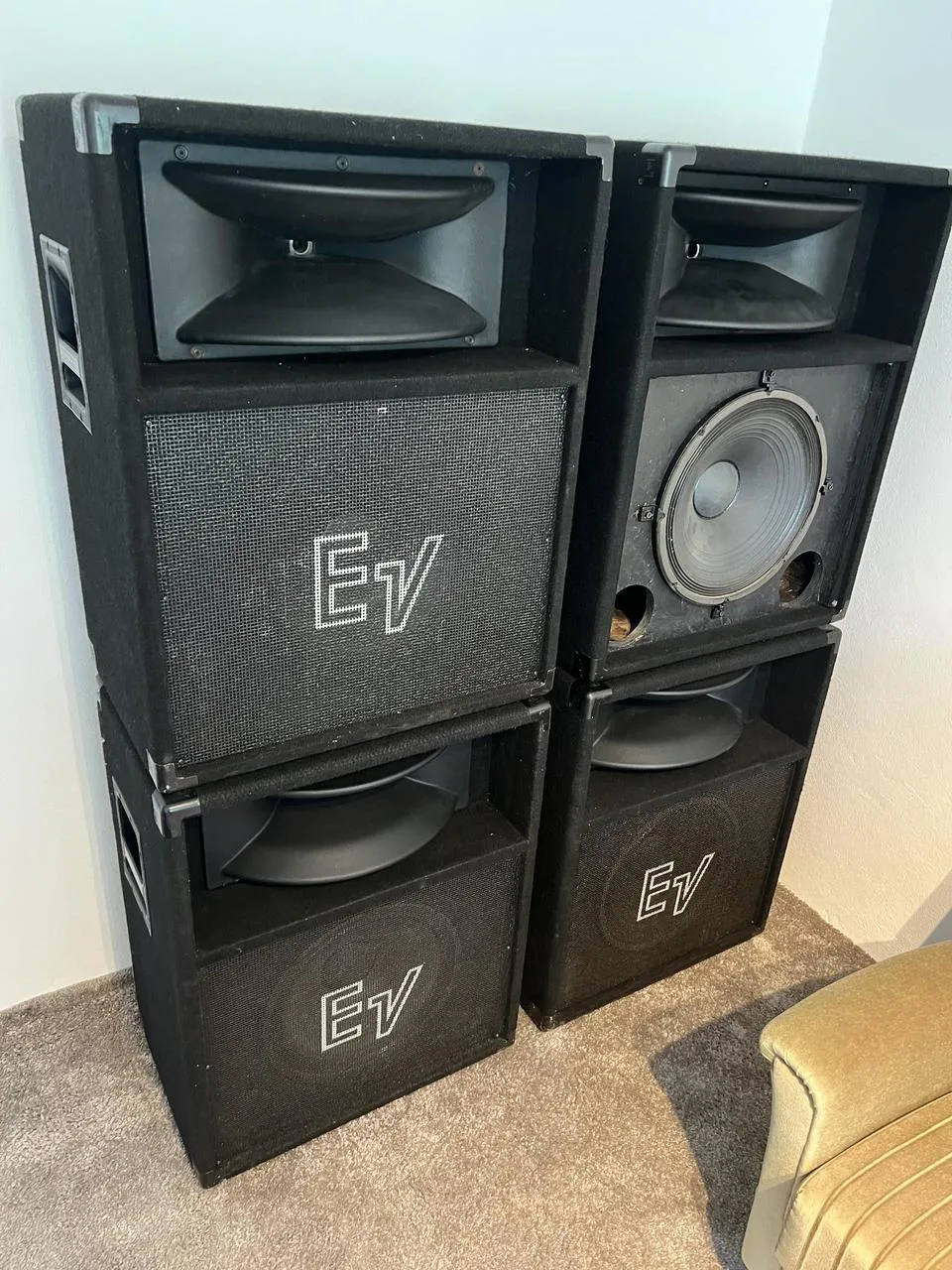 Electro Voice