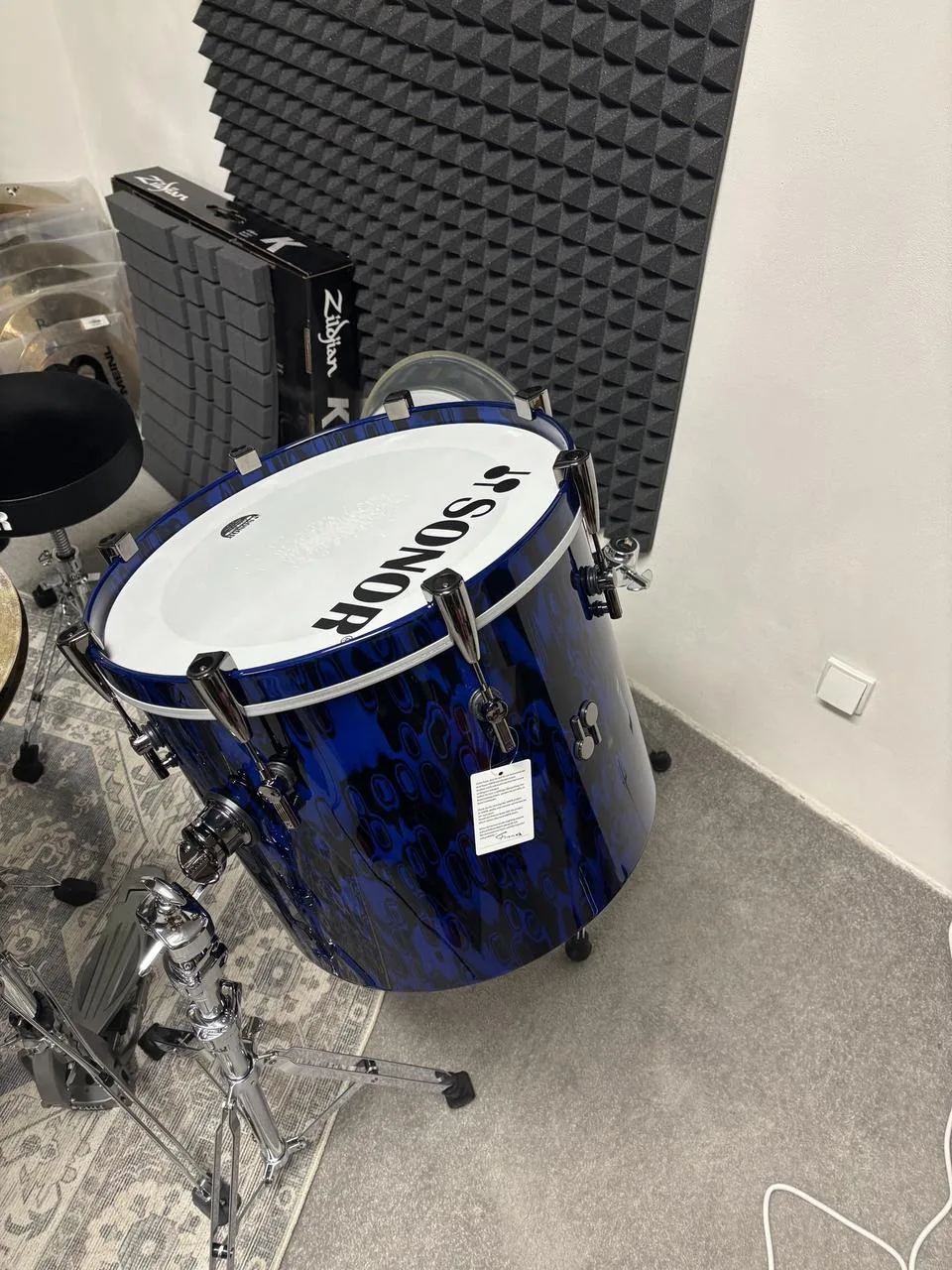 SQ2 - Blue tribal - black edition-stav Perfektní.