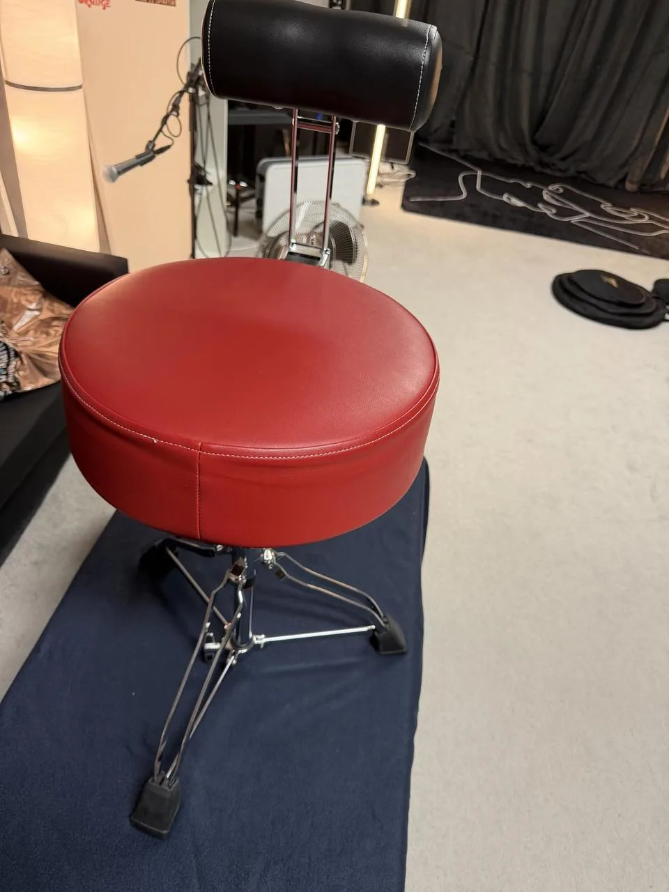 Tama Frrrst čééér seslička HT830R xl