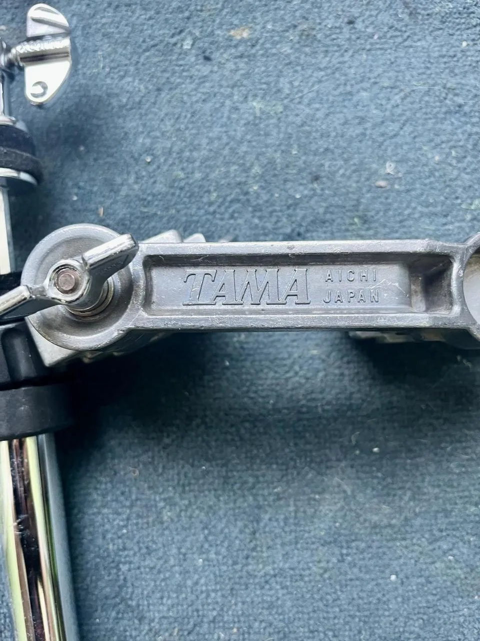 Sonor XH674 a Tama clamp.