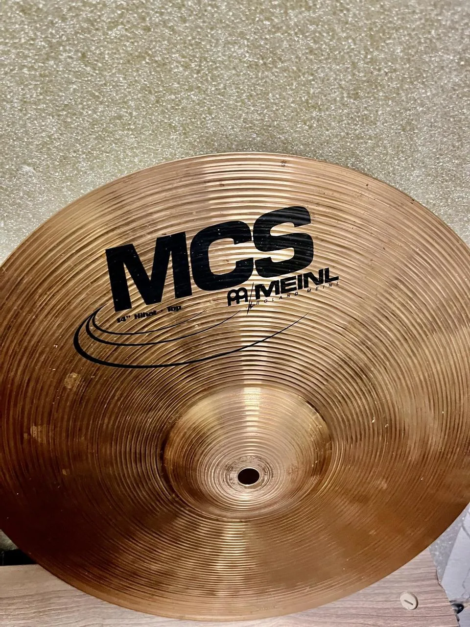 Meinl MCS 14" hi hat.
