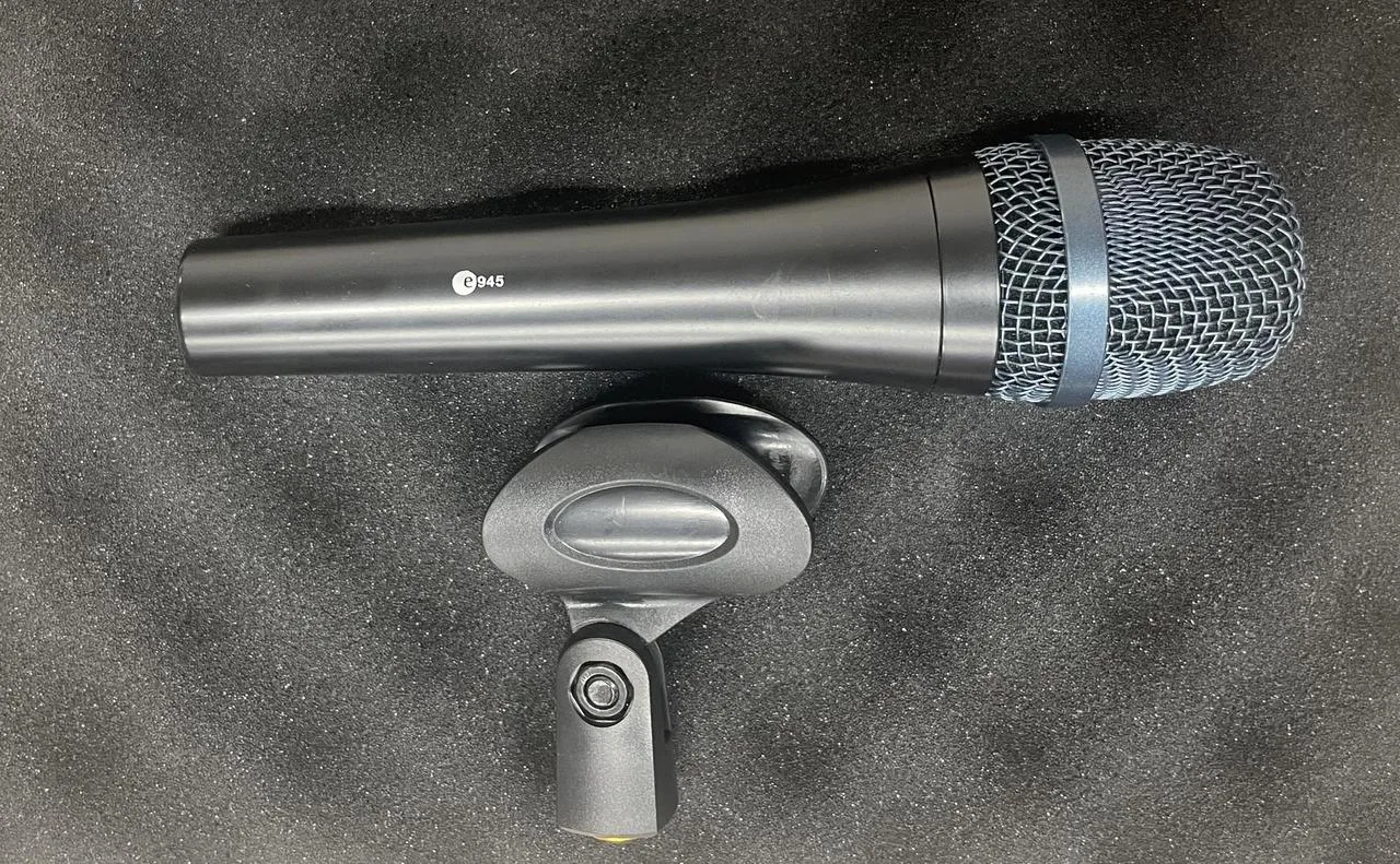 Mikrofon e945
