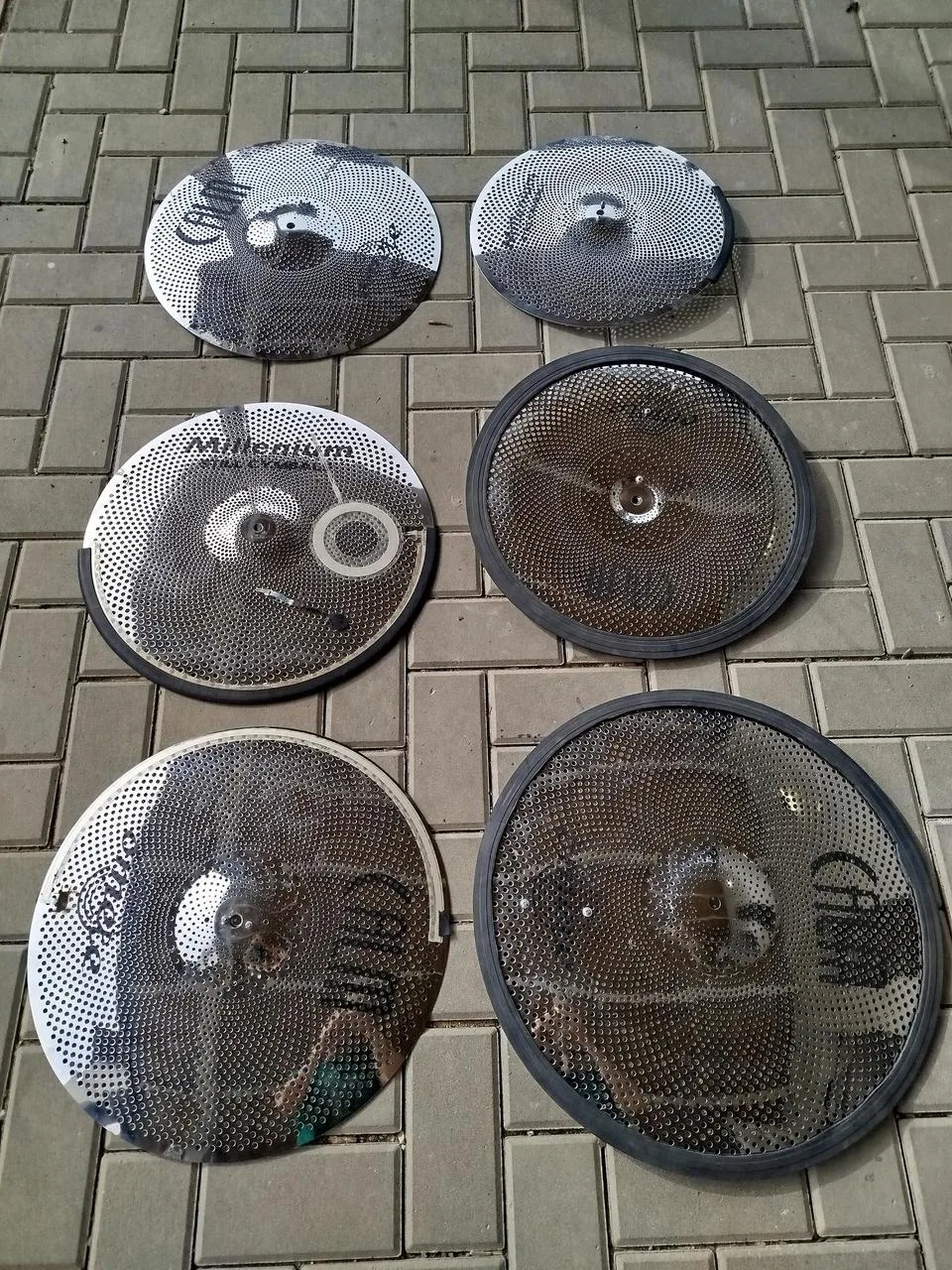Elektronické činely